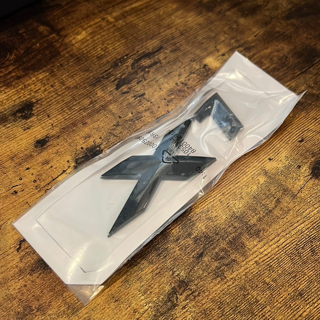 BMW badge replacement