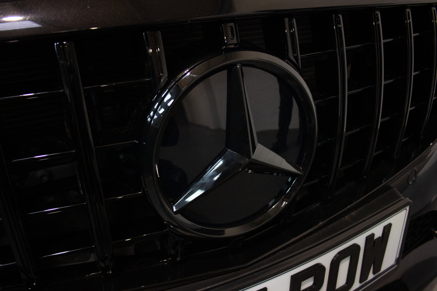 Mercedes front badge replacement