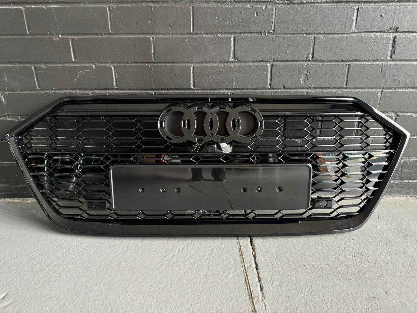 Audi A7 C8 (2018-2020) Honeycomb grill