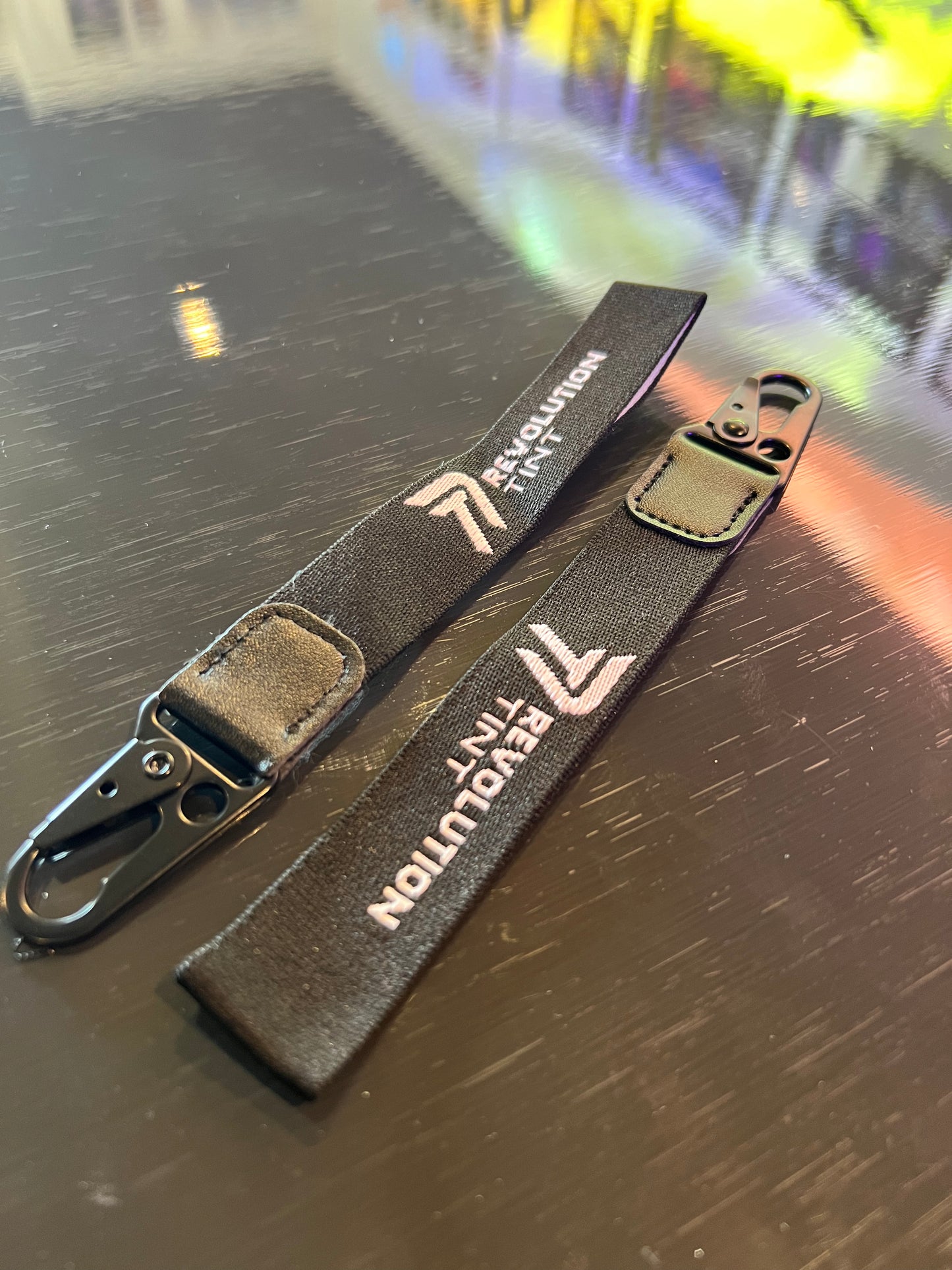 Revolution tint mini lanyard